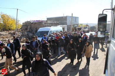 سفر سخنگوی دولت به مناطق زلزله زده میانه