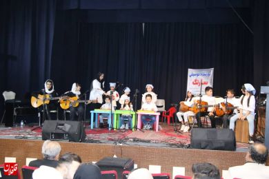 پنجمین کنسرت هنرجویی، هنرجویان آموزشگاه موسیقی سارنگ میانه/ گزارش تصویری