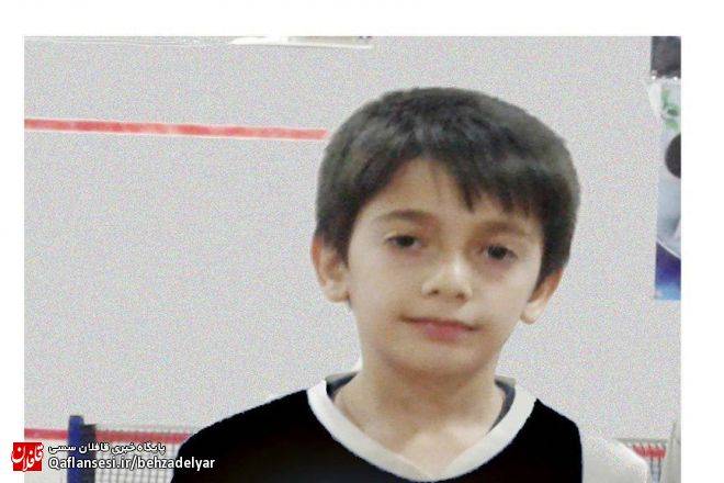 قهرمانی سیدهادی محفوظی در مسابقات پینگ پنگ منطقه ای مدارس ابتدائی میانه