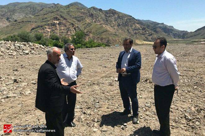 بازدید معاون هماهنگی امور عمرانی فرماندار میانه از اولین مزرعه پرورش ماهی در بخش کاغذکنان میانه با 40 میلیارد ریال