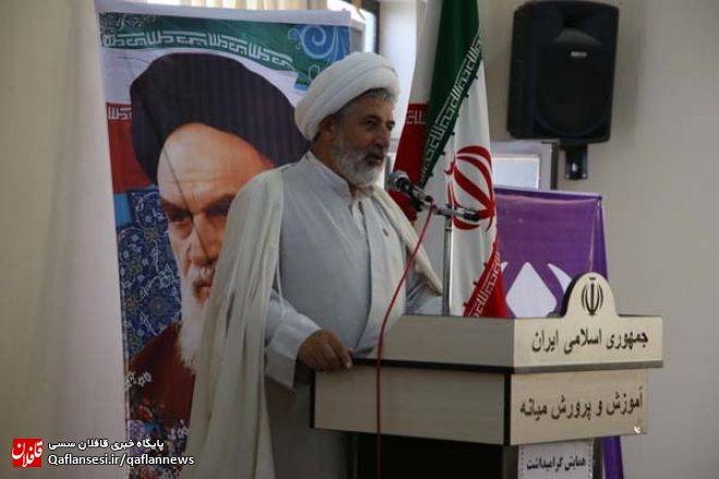 دوران کودکی بهترین زمان آموزش اخلاقی، دینی و پوشش اسلامی برای فرزندان است