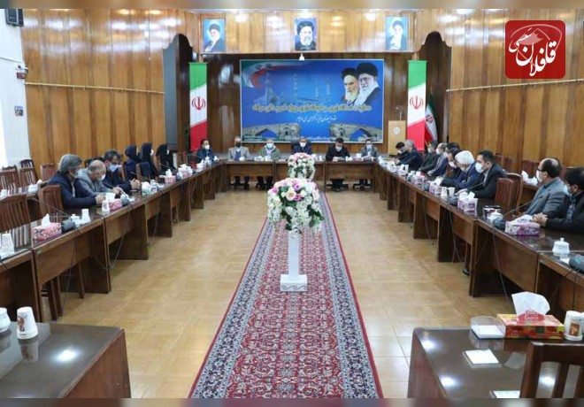 نشست صمیمی فرهیختگان و دانشگاهیان با فرماندار ویژه میانه برگزار شد