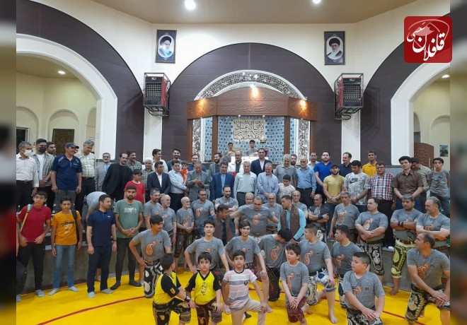 مراسم تجلیل از بهزاد سلامی و علی کریمی برگزار شد