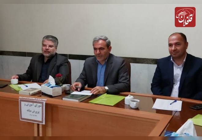 سعادتی: باید جلوی میدان داری فضای مجازی بر تربیت دانش آموزان را گرفت
