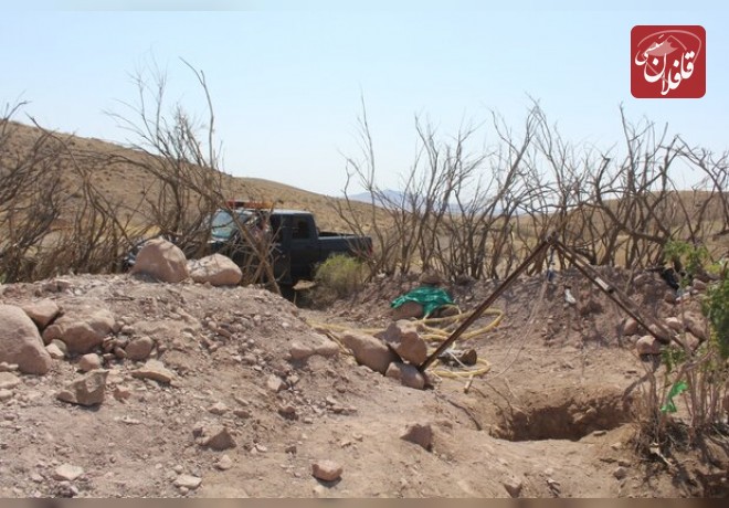 جلوگیری از حفاری غیرمجاز در اطراف سنگ تاریخی بخش کندوان میانه