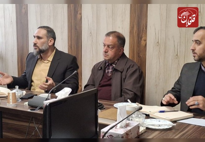 قشر دانشجو  پرچمدار دانایی و محور توسعه و نیازمند راهبری است